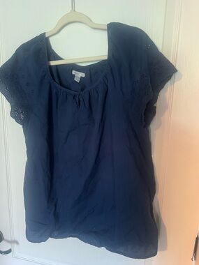 Old Navy Navy Eyelet Sleeve Scoop Neck Blouse